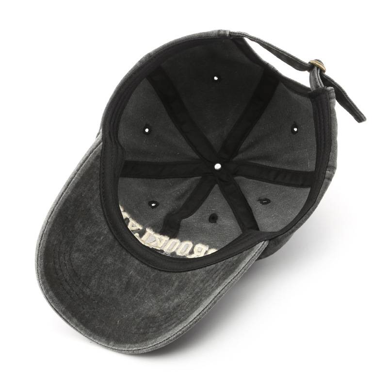 Retro Brooklyn pet - geborduurd - dames/heren - onesize