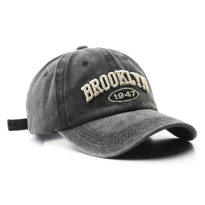 Retro Brooklyn pet - geborduurd - dames/heren - onesize